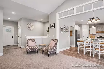 671 Leonard Street NW, Grand Rapids, MI 49534 - Photo 9