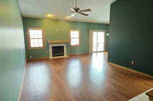 30830 Palmer Dr, Novi, MI 48377 - Photo 3