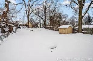 814 Woolsey Dr SW, Grand Rapids, MI 49503 - Photo 25