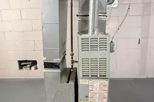 20116 Faust Ave, Detroit, MI 48219 - Photo 17