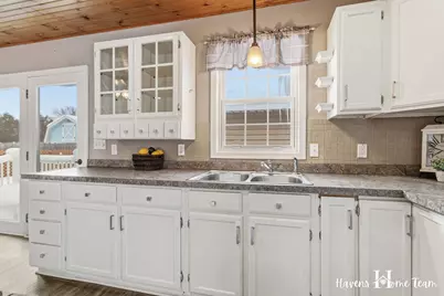 5186 Mildred Avenue SE, Kentwood, MI 49508 - Photo 13