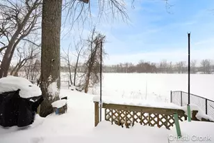 3779 Willow Dr NE, Grand Rapids, MI 49525 - Photo 7