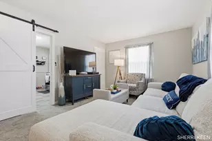 38 Leroy St SW, Grand Rapids, MI 49548 - Photo 9