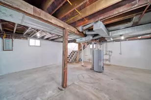 808 Wildwood Ave, Jackson, MI 49202 - Photo 27