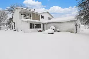 404 W Evergreen Ln, Scottville, MI 49454 - Photo 3