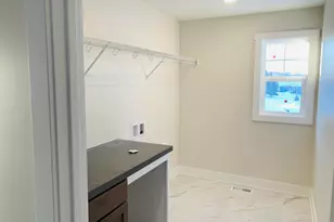 7873 Woodhurst Dr NE, Rockford, MI 49341 - Photo 9