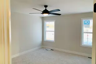 7873 Woodhurst Dr NE, Rockford, MI 49341 - Photo 11