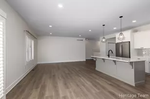 6645 Croft Ln, Hudsonville, MI 49426 - Photo 9