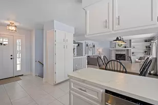 1951 Mulberry Ln, Jenison, MI 49428 - Photo 7