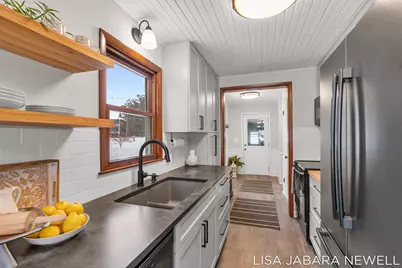 1738 Waukazoo Drive, Holland, MI 49424 - Photo 9