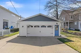 1738 Waukazoo Dr, Holland, MI 49424 - Photo 47