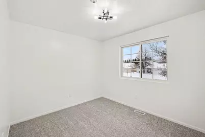 330 Pioneer Trail NE, Cedar Springs, MI 49319 - Photo 11