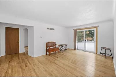 6891 Somerset Drive, Brighton, MI 48116 - Photo 11