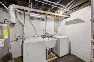 6891 Somerset Dr, Brighton, MI 48116 - Photo 19