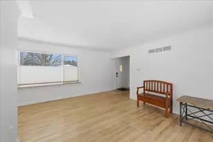 6891 Somerset Dr, Brighton, MI 48116 - Photo 13