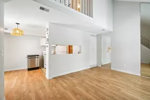 44432 Newburyport Dr, Canton, MI 48187 - Photo 5