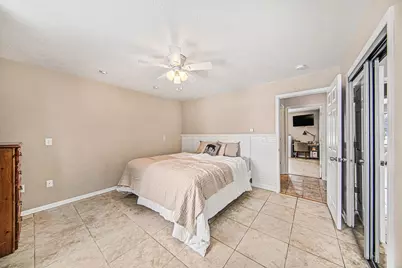 4387 E Berry Road, Pleasant Lake, MI 49272 - Photo 17