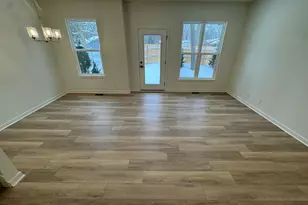 1980 S Shorewood Ln, Holland, MI 49423 - Photo 7