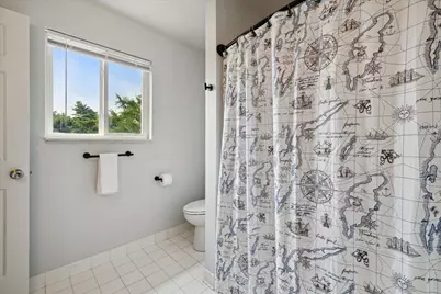 578 E Mahan Avenue, Hazel Park, MI 48030 - Photo 25