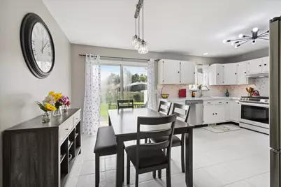 578 E Mahan Avenue, Hazel Park, MI 48030 - Photo 11