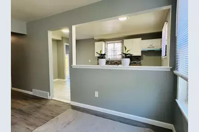 16599 Lenore Avenue, Detroit, MI 48219 - Photo 5