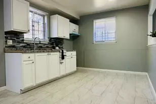 16599 Lenore Ave, Detroit, MI 48219 - Photo 7