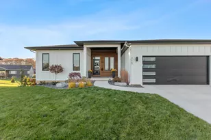 215 Gehl Ave SW, Walker, MI 49534 - Photo 3