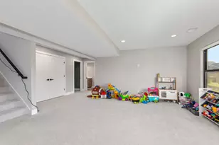 215 Gehl Ave SW, Walker, MI 49534 - Photo 27