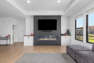 215 Gehl Ave SW, Walker, MI 49534 - Photo 7