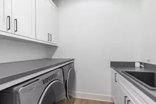 215 Gehl Ave SW, Walker, MI 49534 - Photo 25