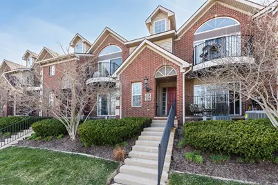 120 W Oakbrook Drive, Ann Arbor, MI 48103 - Photo 1