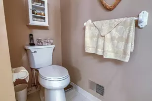 16767 W Cobblestone West Blvd, Macomb, MI 48042 - Photo 21