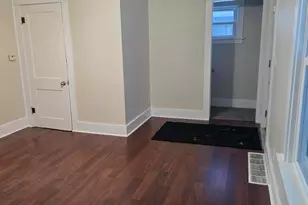 1013 Mahlon St, Lansing, MI 48906 - Photo 7