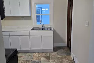 1013 Mahlon St, Lansing, MI 48906 - Photo 13