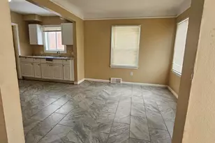 12066 Minden St, Detroit, MI 48205 - Photo 3