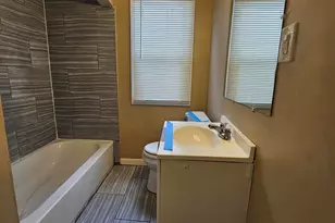 12066 Minden St, Detroit, MI 48205 - Photo 5