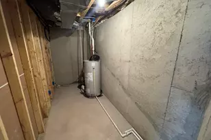 1987 S Shorewood Ln, Holland, MI 49423 - Photo 25