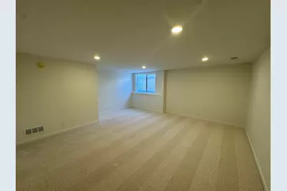 1987 S Shorewood Lane, Holland, MI 49423 - Photo 23