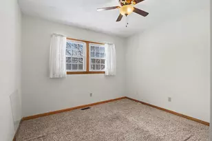 6707 B Dr N, Battle Creek, MI 49014 - Photo 13