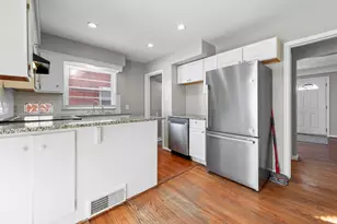 620 Highview St, Dearborn, MI 48128 - Photo 11