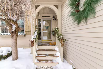 5916 Lafayette Lane, Ann Arbor, MI 48103 - Photo 3