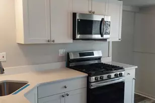 19148 Hilton Dr, Southfield, MI 48075 - Photo 5