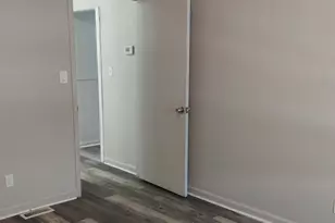 19148 Hilton Dr, Southfield, MI 48075 - Photo 9