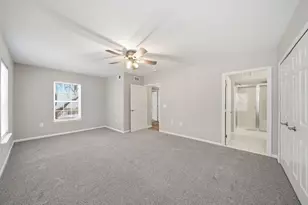 2738 S Knightsbridge Cir, Ann Arbor, MI 48105 - Photo 19