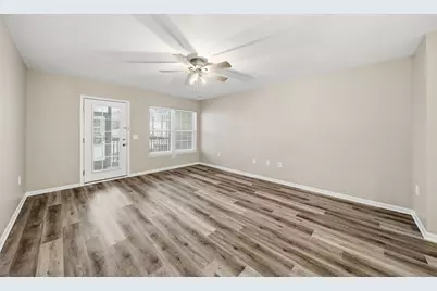 2738 S Knightsbridge Circle, Ann Arbor, MI 48105 - Photo 9