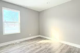 518 S Sullivan Ave, Fremont, MI 49412 - Photo 19