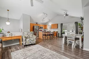 13940 Rolling Creek Dr, Lowell, MI 49331 - Photo 3