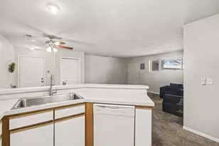 5869 Crosswinds Dr, Norton Shores, MI 49444 - Photo 9