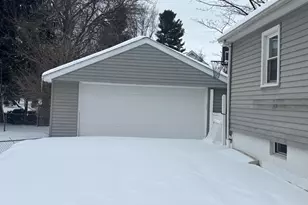 400 Colfax St, Jackson, MI 49203 - Photo 3