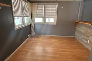 400 Colfax St, Jackson, MI 49203 - Photo 5